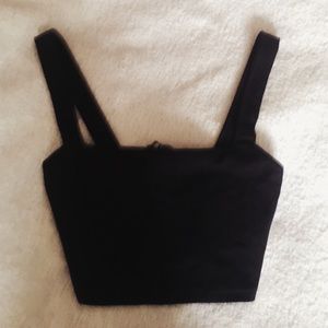 Black crop top tank